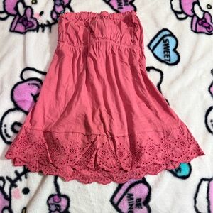 Iris Pink Strapless Top